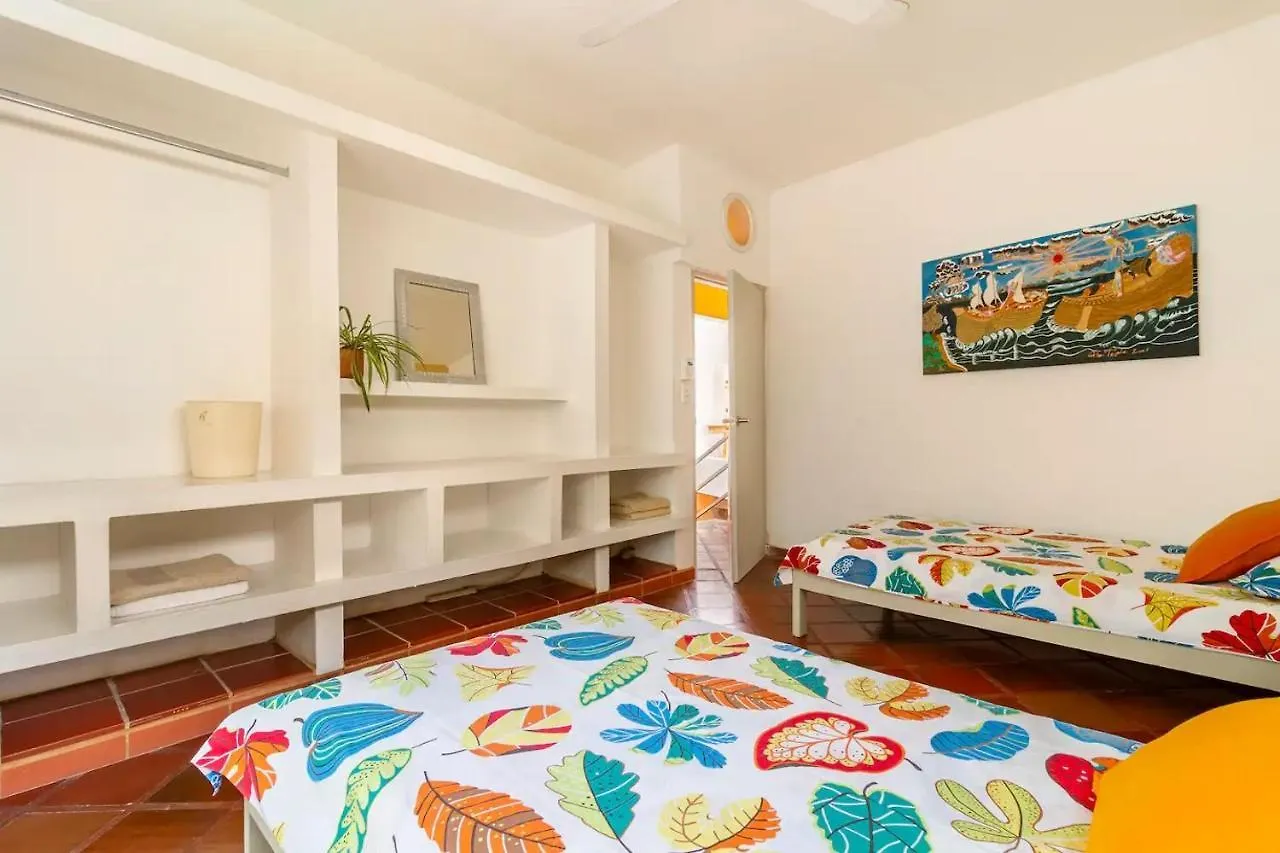 Junto Al Mar Y El Manglar Hotel Cartagena Guest house