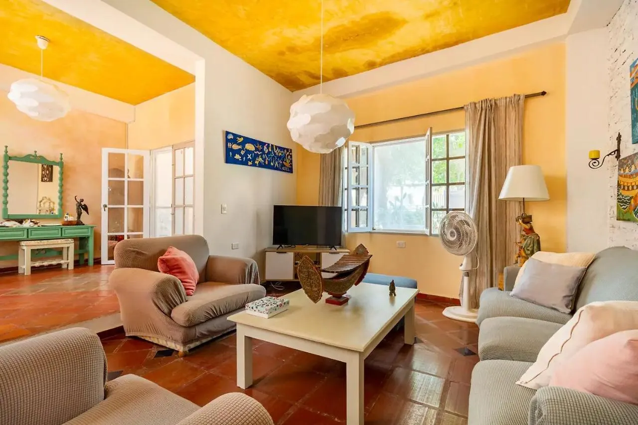 Guest house Junto Al Mar Y El Manglar Hotel Cartagena